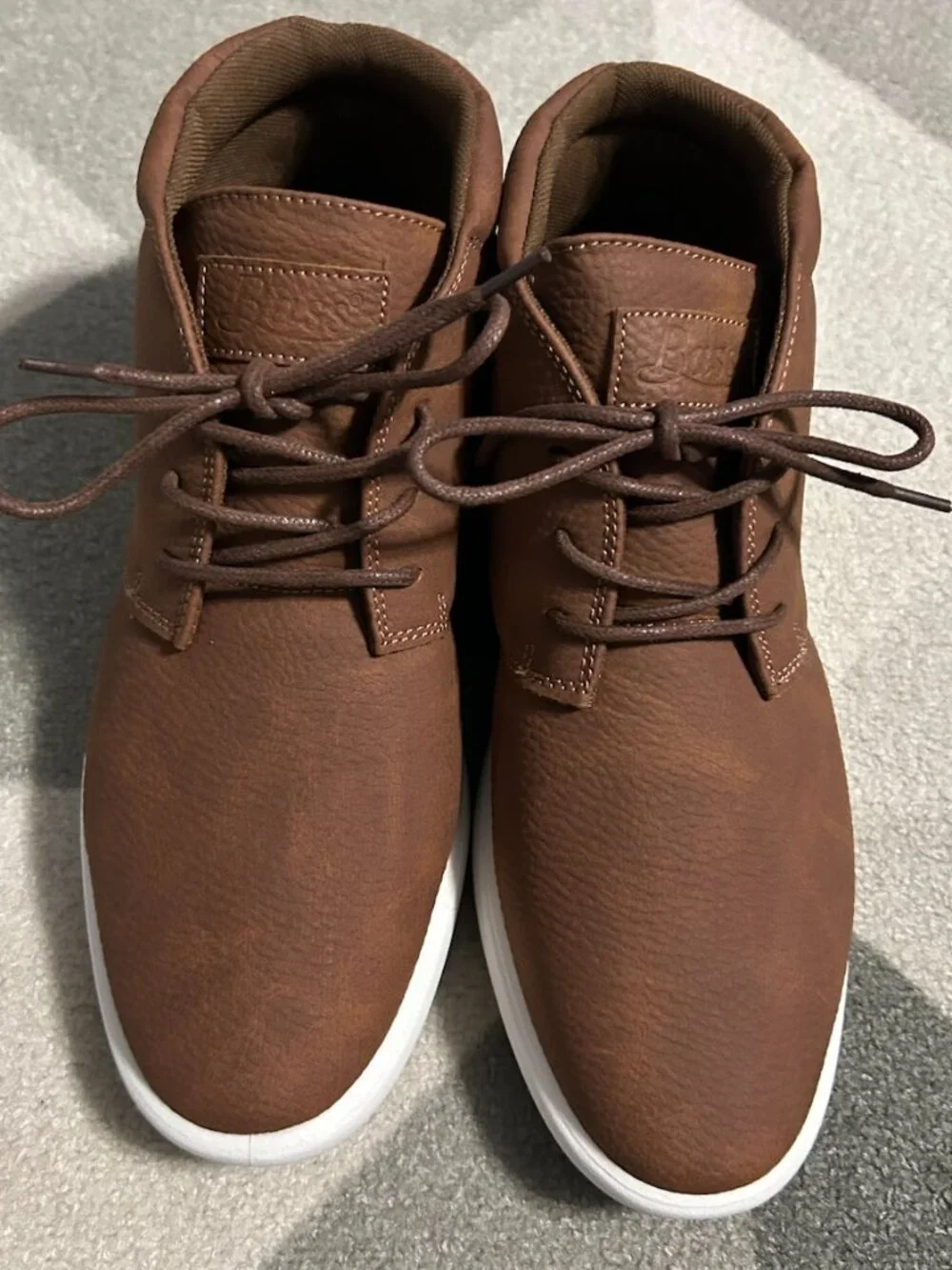 G.H. Bass Sonoma Brown Mid Top Lace-Up Chukka Boots White Sole Preppy Men's 9